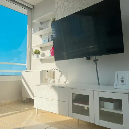 Apto. En Primera Linea De Playa Apartament